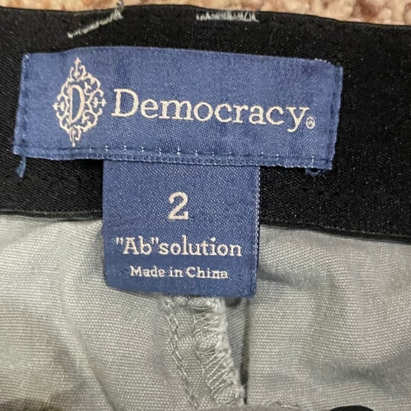 Democracy AB Solution Camo Jogger Jeans Women’s Size 2 - Picture 10 of 10